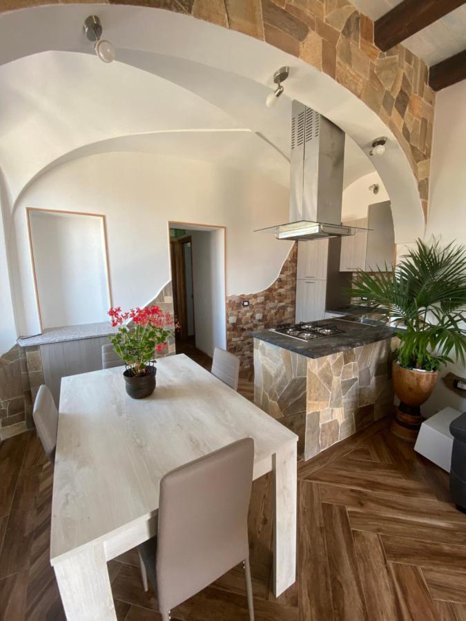 Апартаменти Casa Balilla Ла-Маддалена Екстер'єр фото